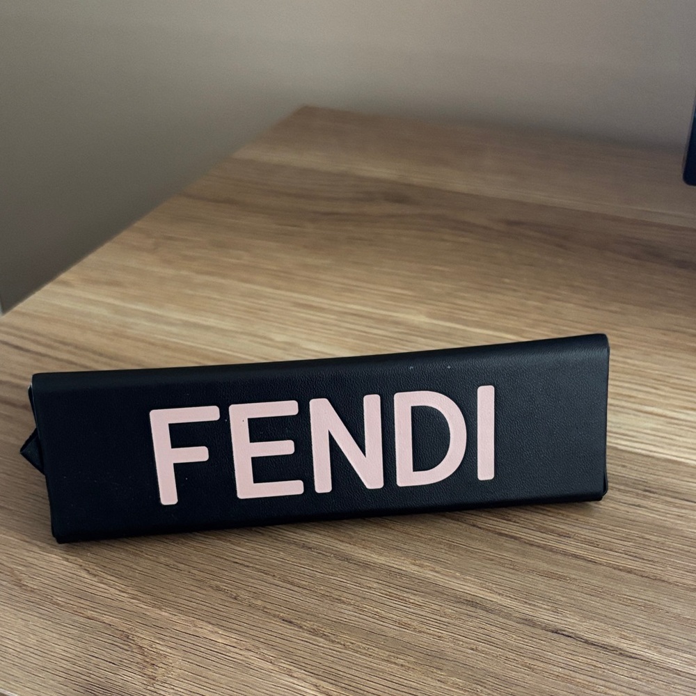 Fendi Black/Pink glasses case with cloth and glasses.